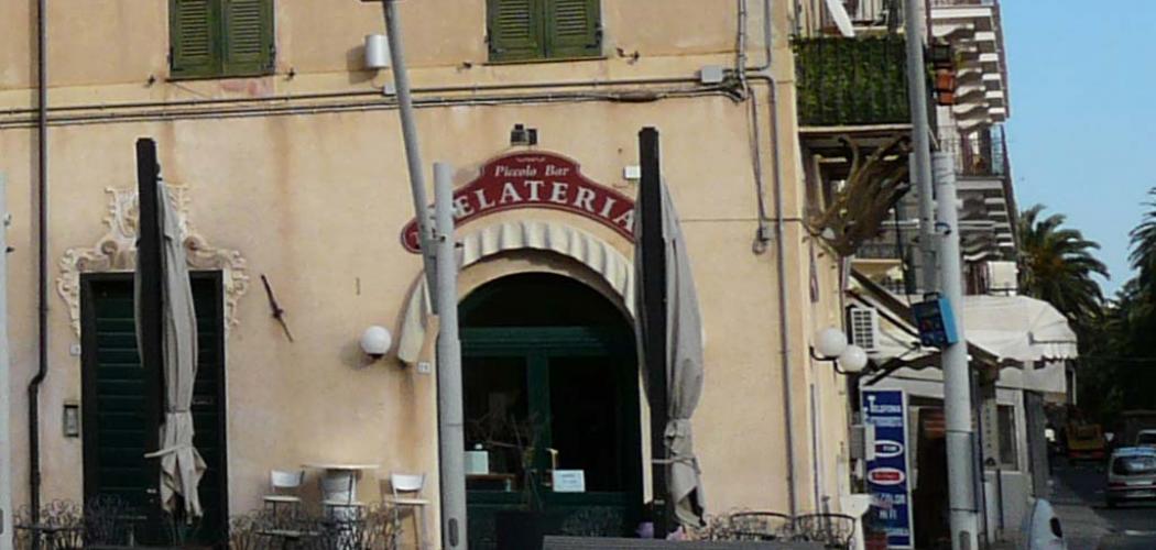 Gelateria Piccolo bar (Ph: Provincia di Savona)