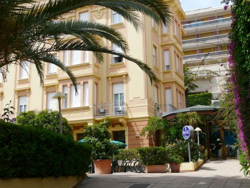 Hotel Careni (Ph: Provincia di Savona)